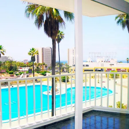 In Torres De Yomely Complex Apartment Playa de las Americas (Tenerife)